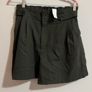 Banana Republic Shorts - New with tags - Size 10
